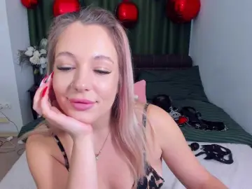 Bongacams Sex Cam of LaurenMorry