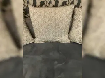 Bongacams Live Sex Cam of Raduga-25