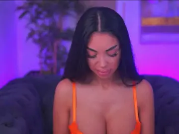 Squirt babes milf cams