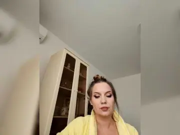 Bongacams Nude Webcam of sura97