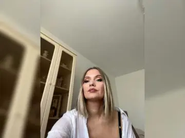 Bongacams Live Sex Cam of sura97