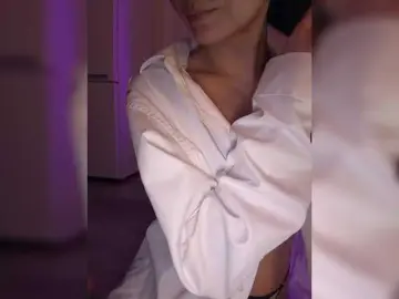 Bongacams Live Porn of FeeBee