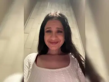 Bongacams Watch Live Sex Cams of EvaRoughe