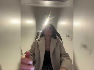 Bongacams Free Porn Cam of EvaRoughe