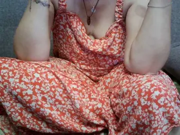 Licking milf cams