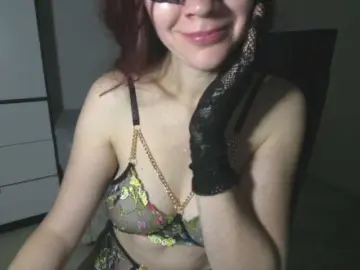 Bongacams Live Porn of Aromalovee