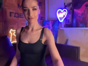 Bongacams Nude Webcam of CandyBoom