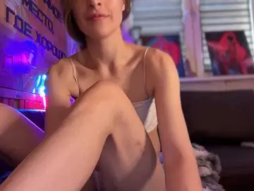 Bongacams Live Porn of CandyBoom