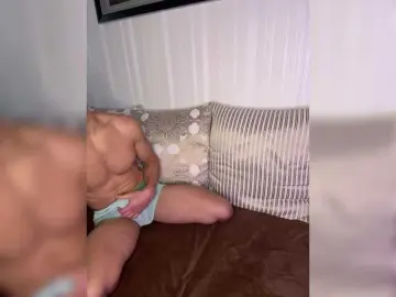 Bongacams Free Live Porn of MirBezumia