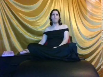 Bongacams Free Porn Cam of AlluringAli25