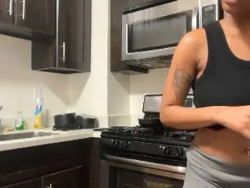 Bongacams Nude Webcam of DelightfulDark