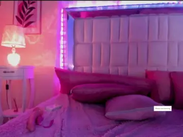 Bongacams Sex Cam of LunaBlazze