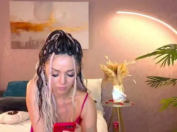 Bongacams Watch Live Sex Cams of MiamiMur
