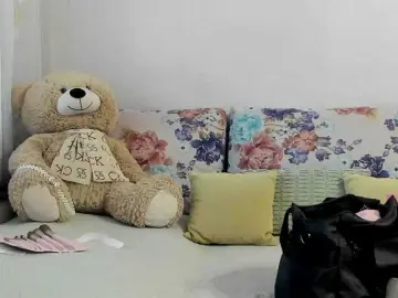 Teasing milf cams