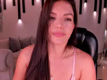Bongacams Watch Live Sex Cams of ValeriaRoldan