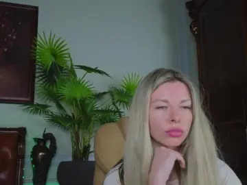 Bongacams Live Sex Cam of LunaRishi