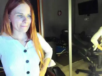 Bongacams Sex Chat of LunaLicks