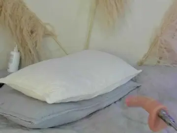 Bongacams Live Sex Cam of Leslie-3