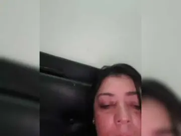 Bongacams Sex Cam of HotGiirl