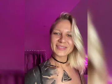 Ass fingering milf cams