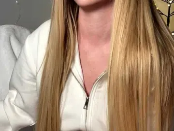 Bongacams Nude Webcam of BarbieSize