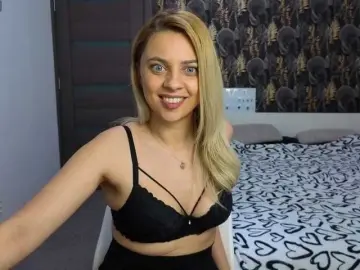 Bongacams Free Live Porn of CarlaStaceeFun