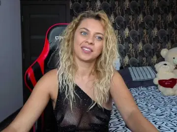 Bongacams Free Live Porn of CarlaStaceeFun