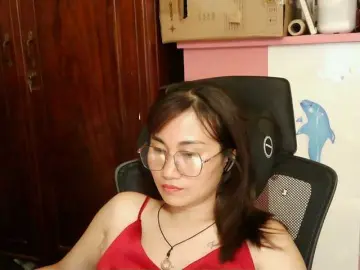 Bongacams Live Sex Cam of girl30slutty