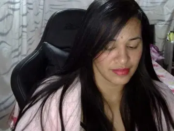 Bongacams Live Porn of Letty33