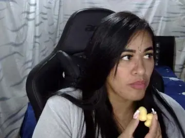 Bongacams Free Live Porn of Letty33