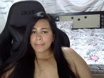 Bongacams Live Sex Cam of Letty33