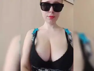 Bongacams Free Porn Cam of DashaKisa951