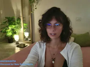 Bongacams Best live sex cam show of SweetLilLulu