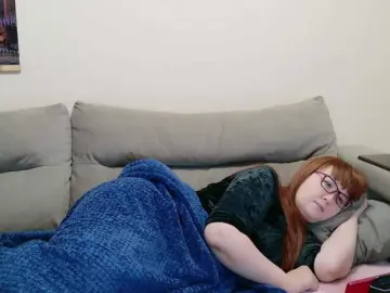 Bongacams Watch Live Sex Cams of Fox-Lisa