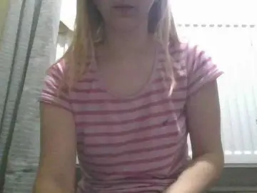 Bongacams Live Sex Cam of Irenne18