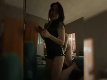 Bongacams Watch Live Sex Cams of Kroxa27gypo77f