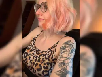 Bongacams Free Porn Cam of Sexy-Sweets