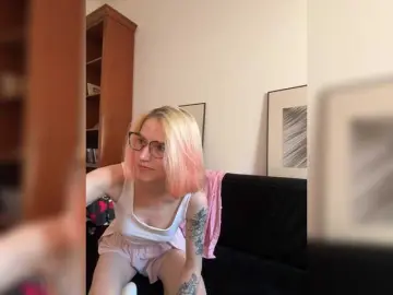 Bongacams Adult Webcams of Sexy-Sweets