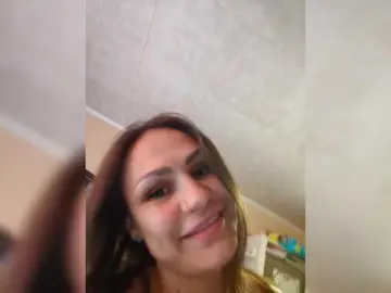 Bongacams Watch Live Sex Cams of TruArta