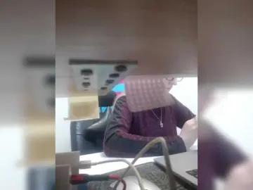 Bongacams Nude Webcam of Angelinamik