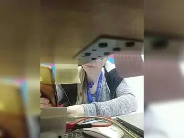 Bongacams Free Porn Cam of Angelinamik