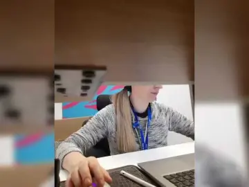 Bongacams Watch Live Sex Cams of Angelinamik