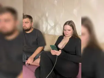 Bongacams Free Porn Cam of Pair-of-gods123