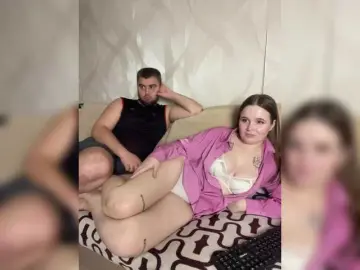 Bongacams Free Porn Cam of Pair-of-gods123