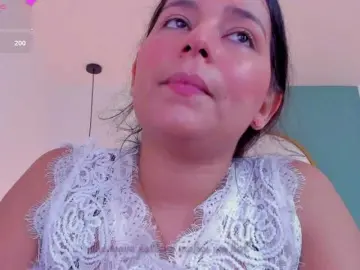 Bongacams Sex Cam of lucy-blue28