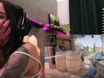 Bongacams Best Webcam of IzabellaOne