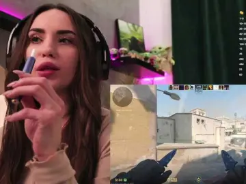 Bongacams Adult Video Chat of IzabellaOne