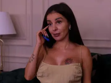Bongacams Sex Cam of MirandaRaye