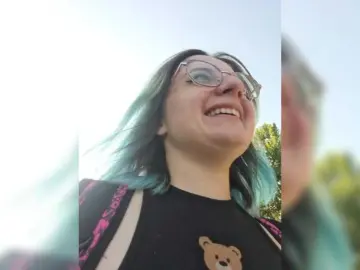 Bongacams Free Porn Cam of SunshineSweet