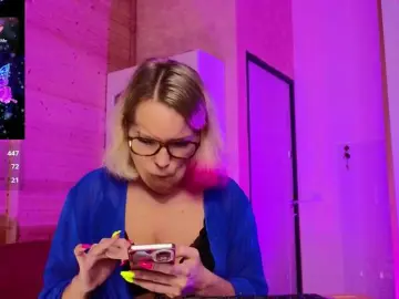 Bongacams Watch Live Sex Cams of sweeteve050